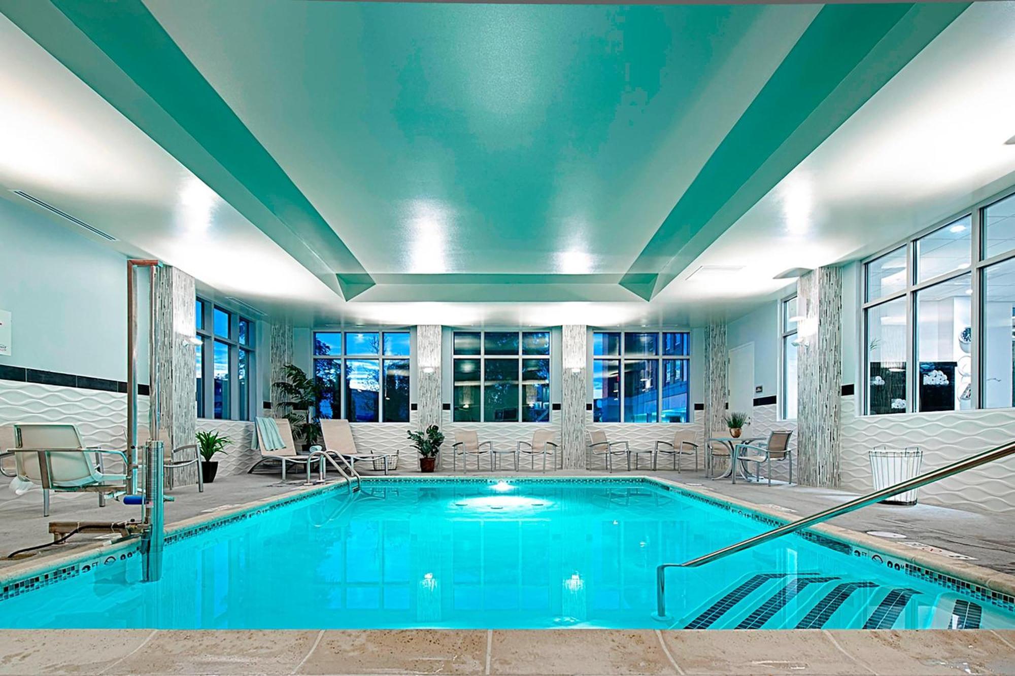 Residence Inn By Marriott Boston Logan Airport/Chelsea Extérieur photo