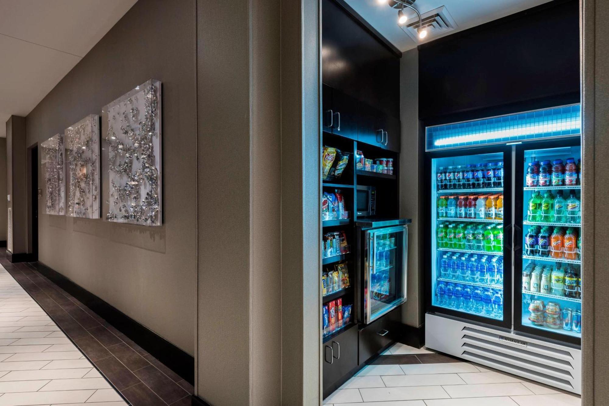 Residence Inn By Marriott Boston Logan Airport/Chelsea Extérieur photo