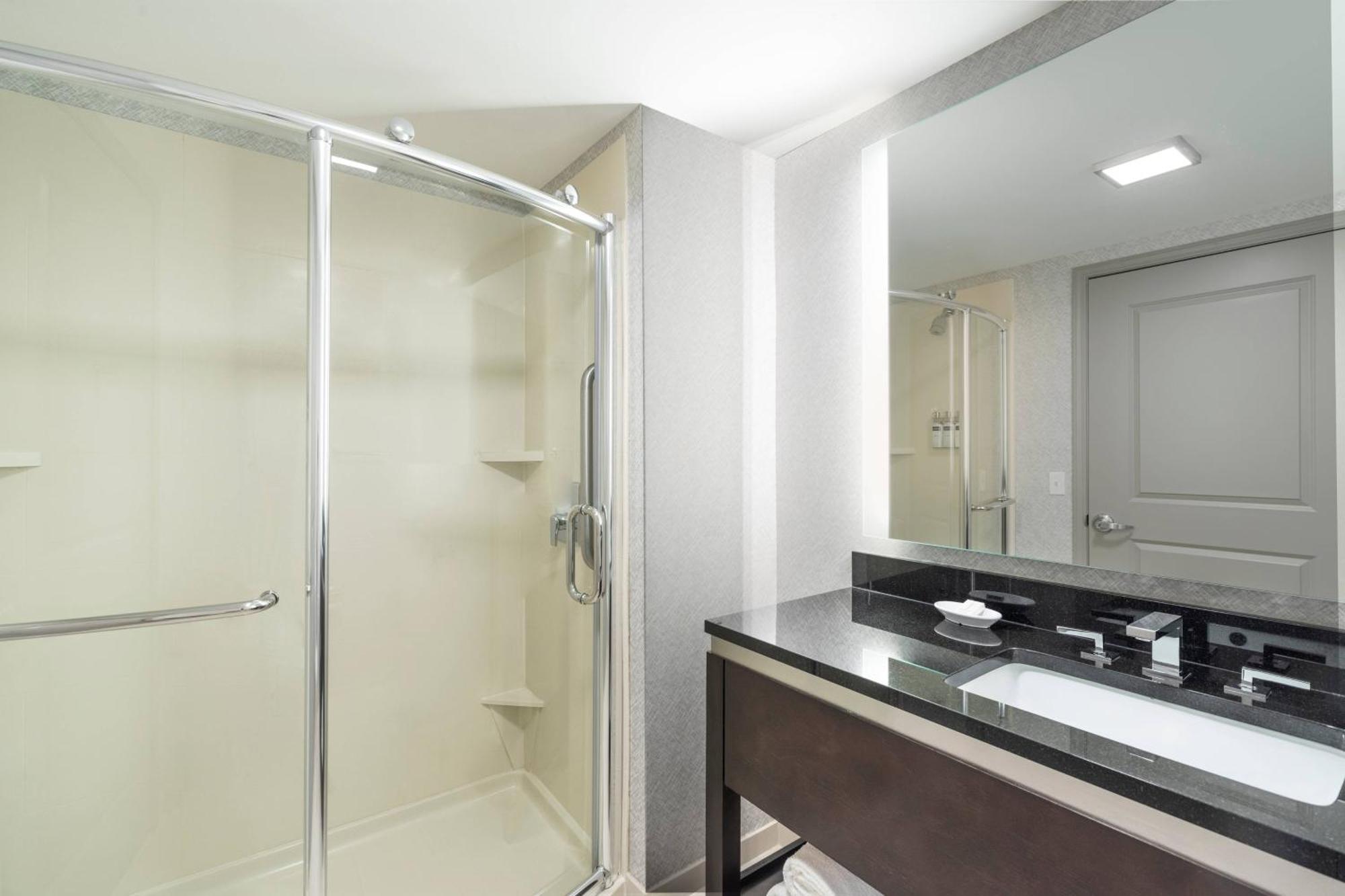 Residence Inn By Marriott Boston Logan Airport/Chelsea Extérieur photo