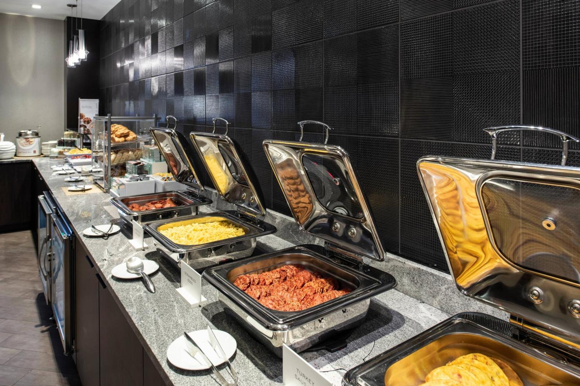 Residence Inn By Marriott Boston Logan Airport/Chelsea Extérieur photo